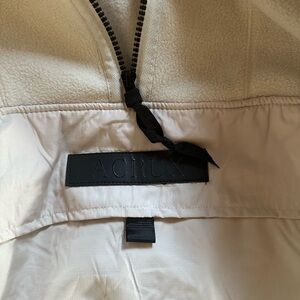 Acrux Cream Fleece pullover